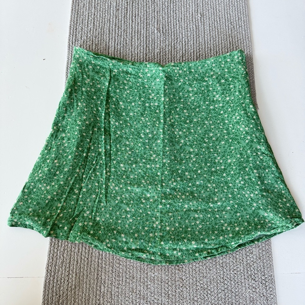 Oak + Fort Green Tiny Floral Flowy Mini Slip Skirt Size 8